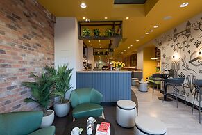 The Wesley Euston