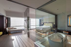 Renaissance Beijing Capital Hotel