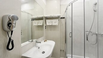 Hotel Apis