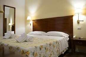 Hotel Elios