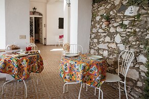Hotel Elios