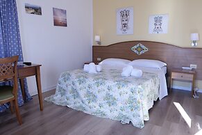 Hotel Elios