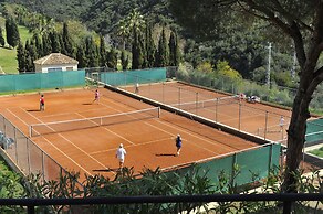 Elviria Hills Living