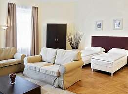 RiverView Palace Apartments