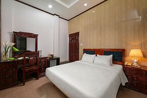 Little Diamond Hotel