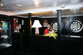 Bhaya Halong Cruises