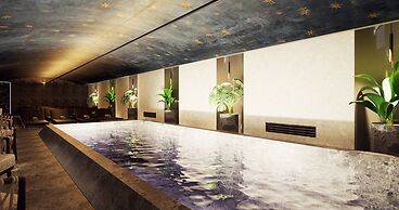 QAWRA Palace Resort & SPA