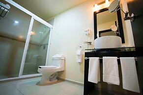Wyndham Garden Aguascalientes Hotel & Casino