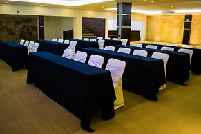 Wyndham Garden Aguascalientes Hotel & Casino