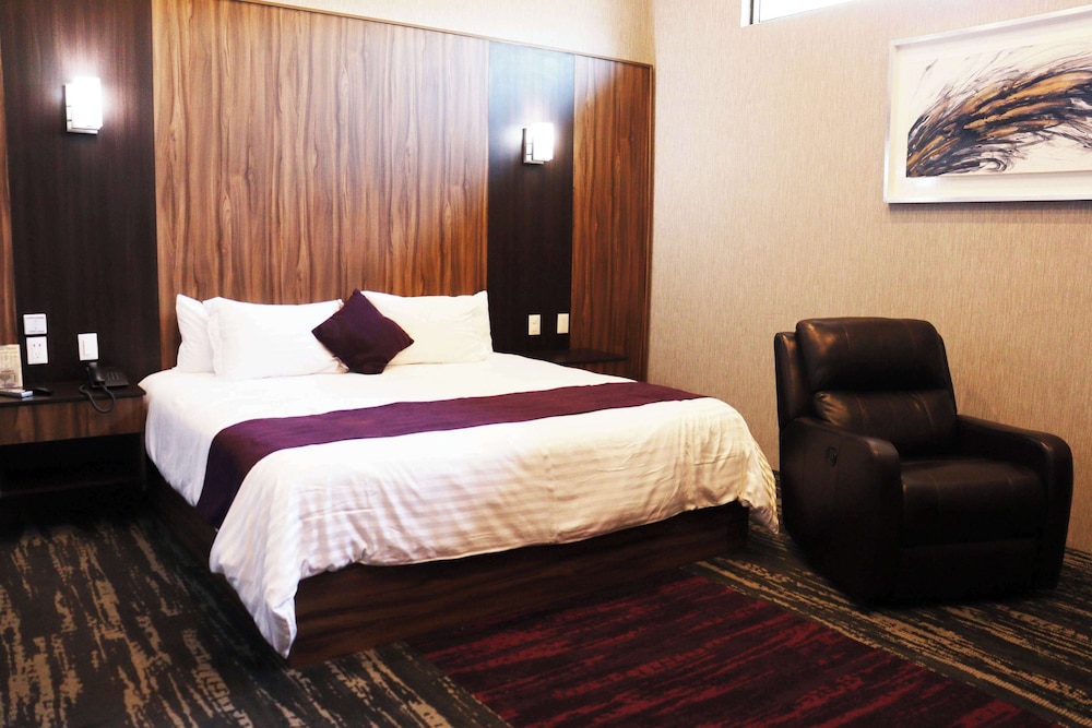 Wyndham Garden Aguascalientes Hotel & Casino