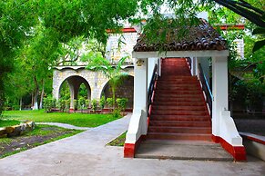 Hotel Spa Taninul