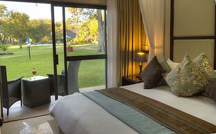 A'Zambezi River Lodge