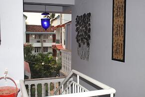 Peravel Beach Holiday Home