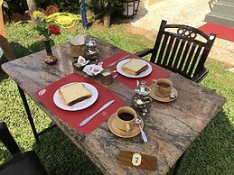Peravel Beach Holiday Home