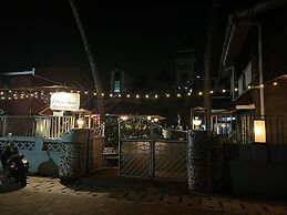 Peravel Beach Holiday Home
