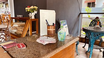 Peravel Beach Holiday Home