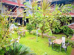 Peravel Beach Holiday Home