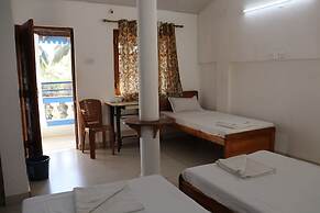 Peravel Beach Holiday Home