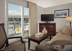 Ocean Mist Beach Hotel & Suites
