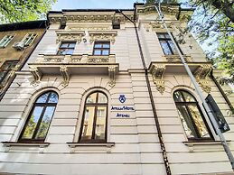 Atrium Hotel Ateneu City Center