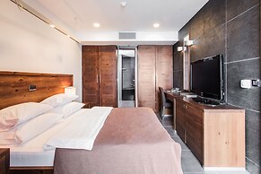 Avala Resort & Villas