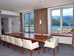 Avala Resort & Villas