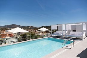 Reverence Life Hotel - Adults Only