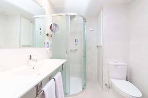 Reverence Life Hotel - Adults Only