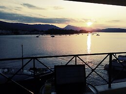 Manessi City Hotel