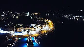 Manessi City Hotel