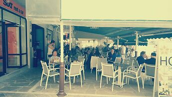 Manessi City Hotel