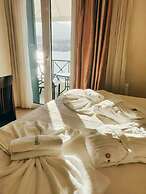 Manessi City Hotel
