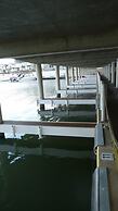 Lake Mulwala Boatel