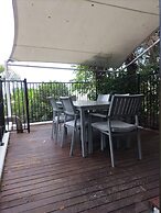 Tiki Hotel Surfers Paradise