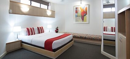Tiki Hotel Surfers Paradise