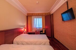 Dado Hotel International