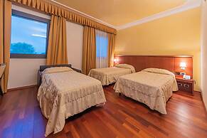 Dado Hotel International