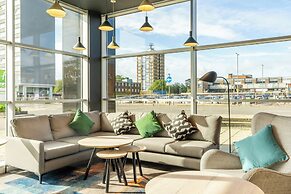Holiday Inn Stevenage by IHG