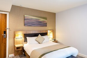 Holiday Inn Stevenage by IHG