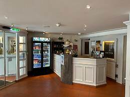 ROESLI Guest House