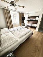 ROESLI Guest House