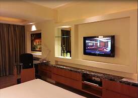 Taj Club House