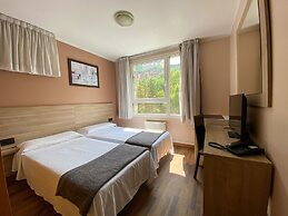 Somriu Hotel Vall Ski