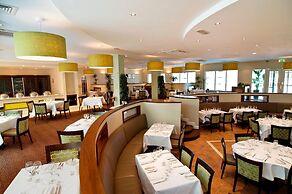 Charleville Park Hotel & Leisure Club