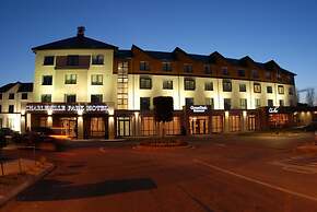 Charleville Park Hotel & Leisure Club