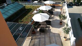Apartment Hotel Kral