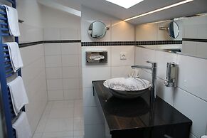 Apartment Hotel Kral