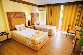 Boracay Tropics Resort Hotel