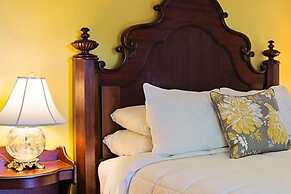 Beaufort Inn