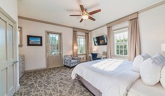 Beaufort Inn